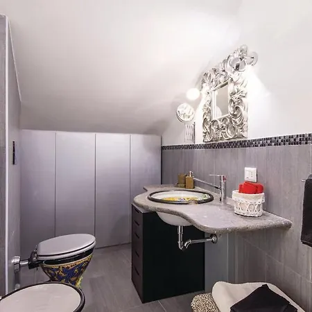 Homart Optical Swite Casa vacanze