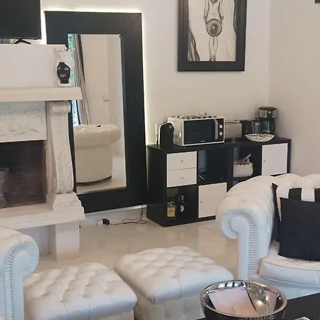 Homart Optical Swite Casa vacanze Roma